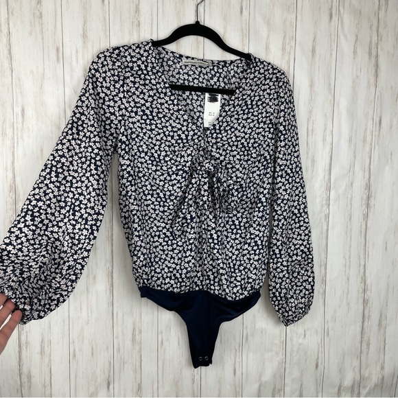 Abercrombie and Fitch NWT floral body suit XS - Picture 1 of 6